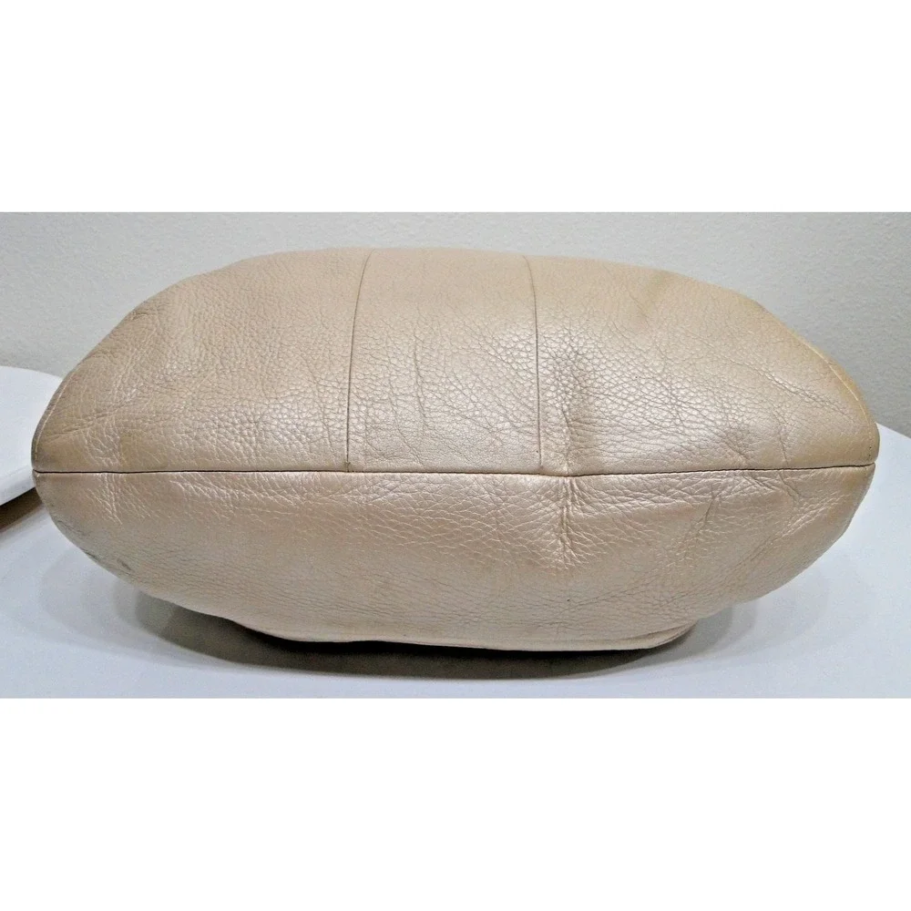 Vintage Coach Kristin Champagne/Pearl Leather Hobo Shoulder bag Purse